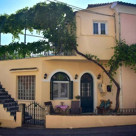 Nafsikas Apartment - Ipsos Beach Exterior photo
